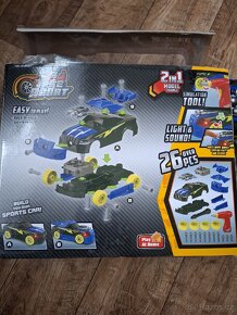 Šroubovací auto se zvukem a světlem Racing Car - 4