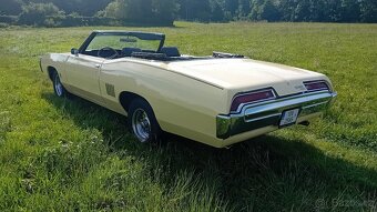 PONTIAC Parisienne 2+2 - Kabriolet - 4