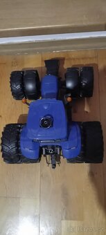 Bruder - Traktor+přídavná kola 4X - 4