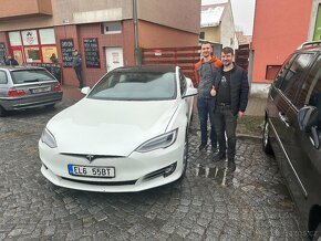 Hyundai Kona Ioniq Kia Niro Tesla Mustang elektromobil - 4