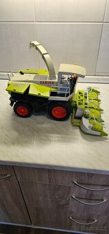 Bruder kombajn na kukuřici - 4