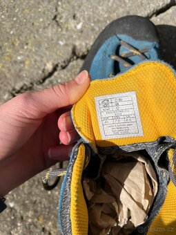 Prodám La Sportiva treková Boulder X Mid Gtx vel.40 - 4