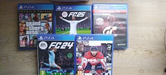 Playstation 4 - 4