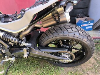 Ducati Scrambler 1100 - 4