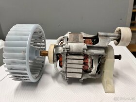 Motor sušičky Bosch - 4