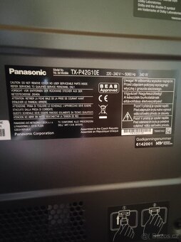 Panasonic Viera TX-P42G10E - 4