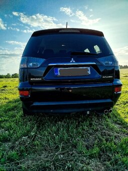 Mitsubishi Outlander InStyle 2.2Di-D MIVEC 180 HP 4×4 2010 - 4