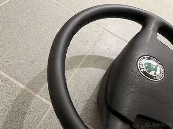 Multifunkční volant kožený Škoda Octavia Superb - 4