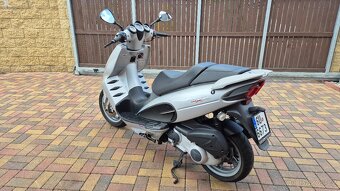 Malaguti Phantom Max 250 - 4