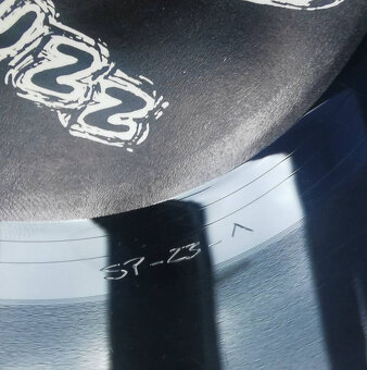 NIRVANA - LOVE BUZZ - ORIGINÁL (pouze vinyl) vzácné Vzácný - 4