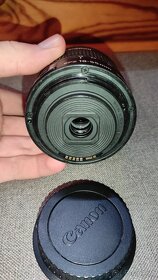 Canon EF-S 18-55 mm f/4-5.6 IS STM - 4