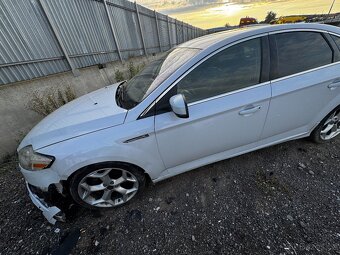 Ford Mondeo Titanium 2011 - 4