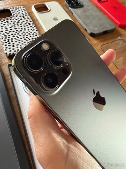 iPhone 13 Pro Max 512 GB - 4