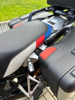 BMW R1250 GS, full, výfuk, navi, kufry, top stav - 4