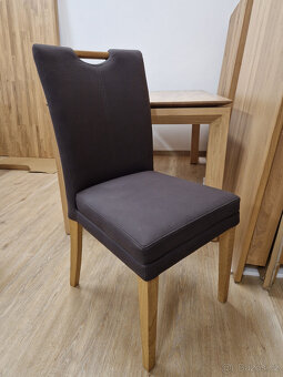 Nová židle hnědé polstrování + nohy masiv dub - 4