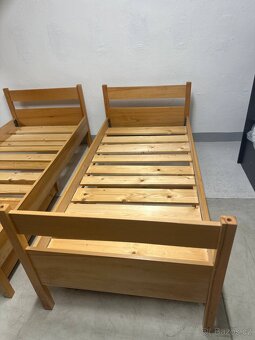 Dřevěná postel 190×80 cm + matrace – rošt v ceně - 4