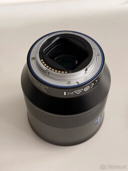 ZEISS Batis 85mm f1.8 - 4