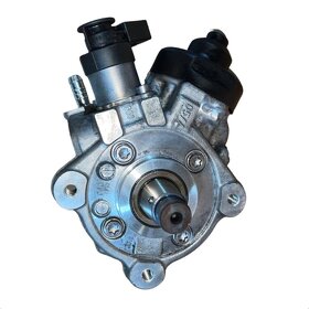 Vstřikovací čerpadlo 03L130755AF CFF 2.0TDI 103KW - 4