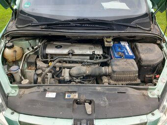 Peugeot 307 SW 2.0 výkon 100 kW r.v.2003 - 4
