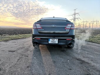 Ford Taurus SHO 3.5 4x4 365PS - 4