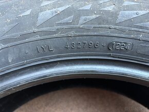 235/55 R19 - 4