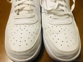 Nike sneakersy court vision bile, velikost 46 - 4
