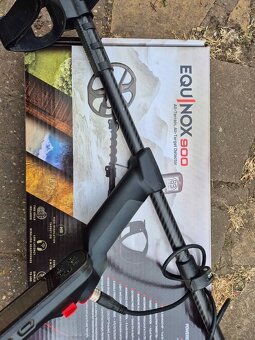 Minelab Equinox 900 – skoro nový - 4