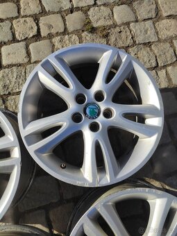 Prodám orig alu 16 Škoda Fabia roomster 5x100 ET 43 - 4