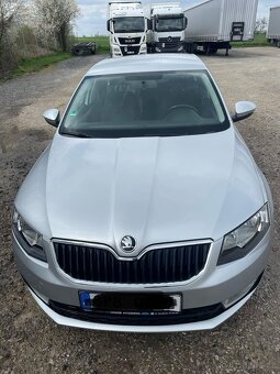 Škoda Octavia 3 top stav najeto 138000 - 4