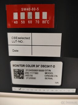 LCD MONITOR PC 24" /úhlopř. 61 cm/ výškově poloh. - 4