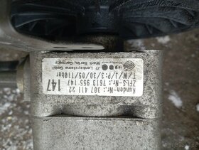 VOLVO V70, S60, XC70, 2,4D5 SERVO A KLIMAPUMPA - 4