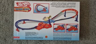Autodráha Hot Wheels Ultra Hot - 4
