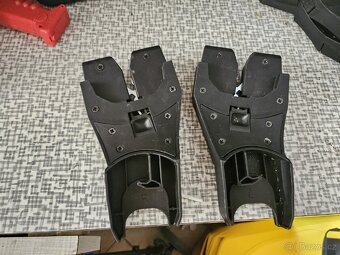 Kočárek Tudore - závada + adaptéry a skate - 4