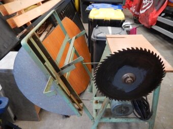 Cirkulárka s kolébkou, motor 2.2 kW, 380W, funkční - 4