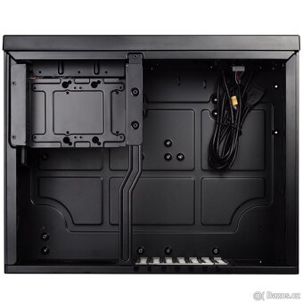 Nerozbalená, nová PC skříň SilverStone SST-GD09B - 4