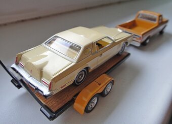 KOVOVY MODEL FORD F250 PICK UP - 4