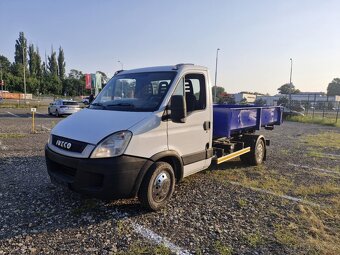 Kontejnerové Iveco daily do 3,5 t - řidičský průkaz sk. B - 4