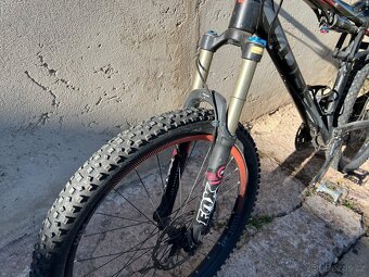 Celoodpruzene horske kolo Cube - 4