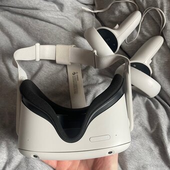 Meta Oculus Quest 2 128 GB - 4