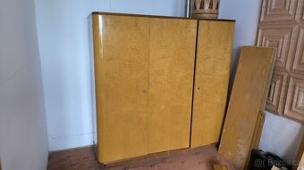 Prodám nábytek a terária - 4