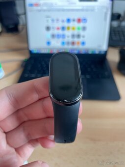 Xiaomi Smartband 10 black / černý - 4