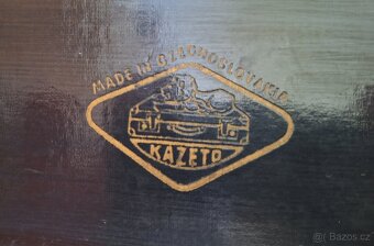 Starý kufr - 4