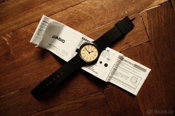 Hodinky CASIO MQ-24-9B - 4
