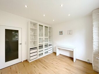 Pronájem bytu 3+1 70 m² Potácelova, Brno - Židenice - 4