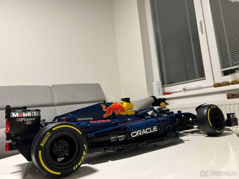 Nová stavebnice vozu F1 Red Bull 19 - 4