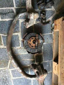 Tatra 613 - motor, převodovka, spojka a zadní ramena - 4