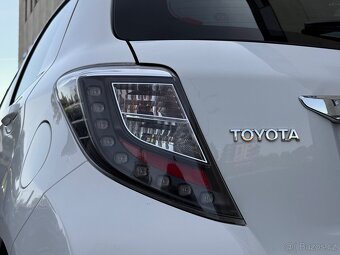 Toyota Yaris Hybrid automat / 2013 / ČR / 77 tis. - 4