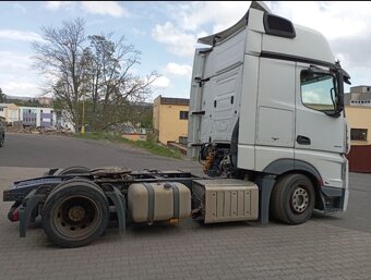 Mercedes Benz Actros 1845 - 4