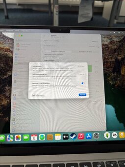 Apple MacBook Air 13” (M3, 16GB, 2024) – TOP STAV - 4