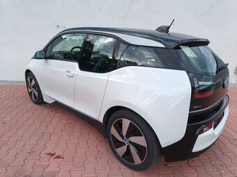 BMW i3 Facelift LED kamera tepelko navigace parkpilot - 4